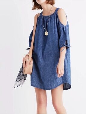 Madewell Cold-Shoulder Chambray Shift Dress